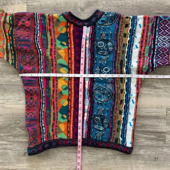 Vintage 90s Coogi 3D Multicolored Knit Sweater Size Small Hip-hop - Picture 5 of 6